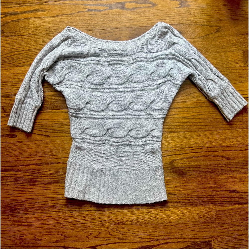 Gray boatneck 3/4 length sleeve sweater